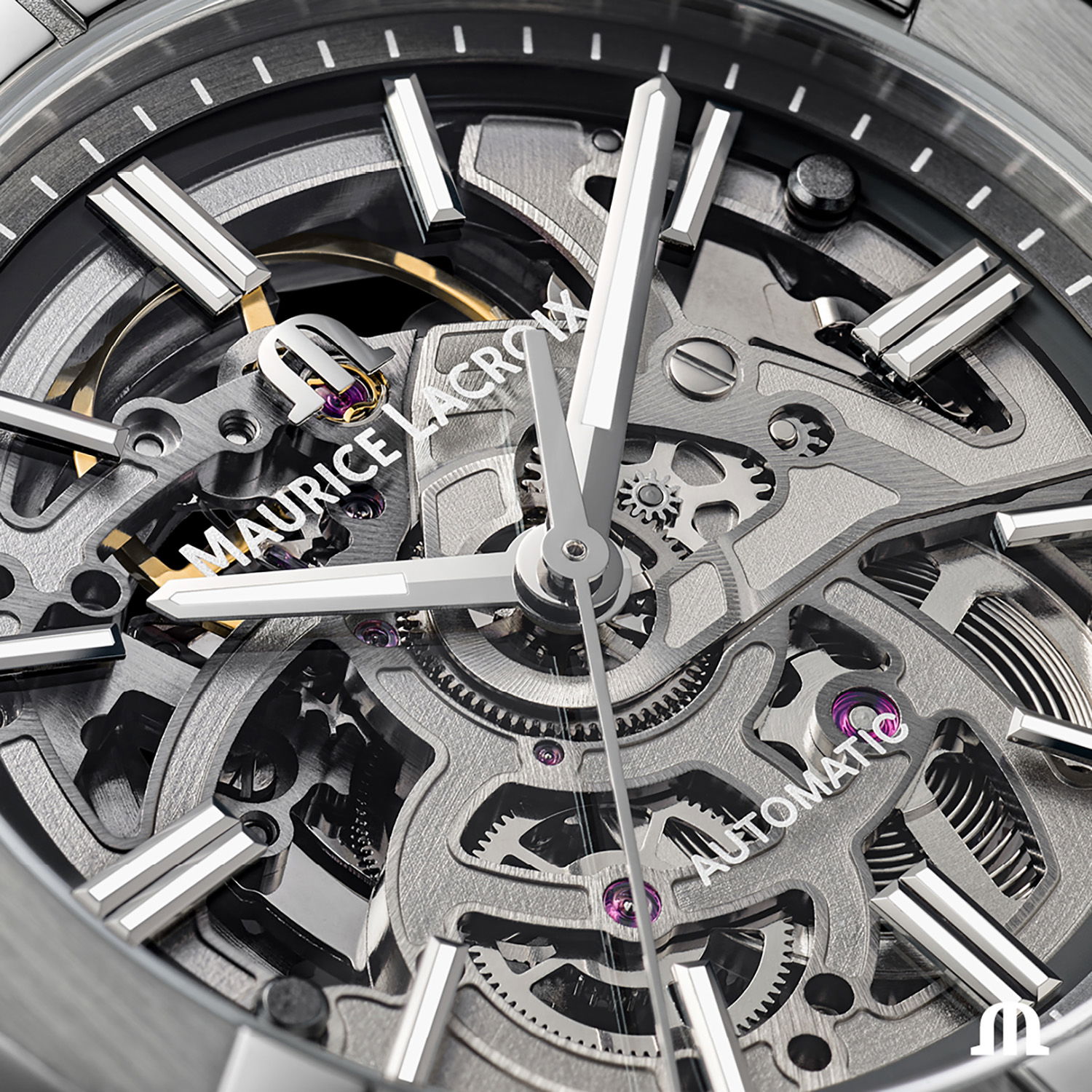 AIKON Automatic Skeleton Date 39mm